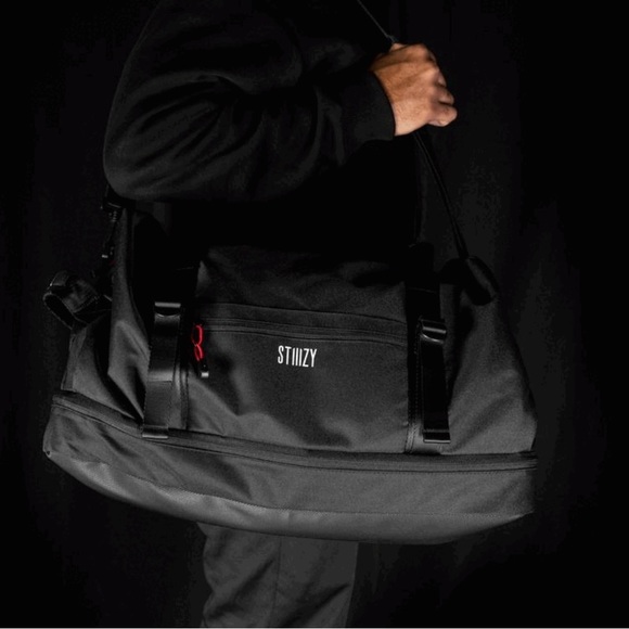 Brand New Duffle Bag - Picture 7 of 10